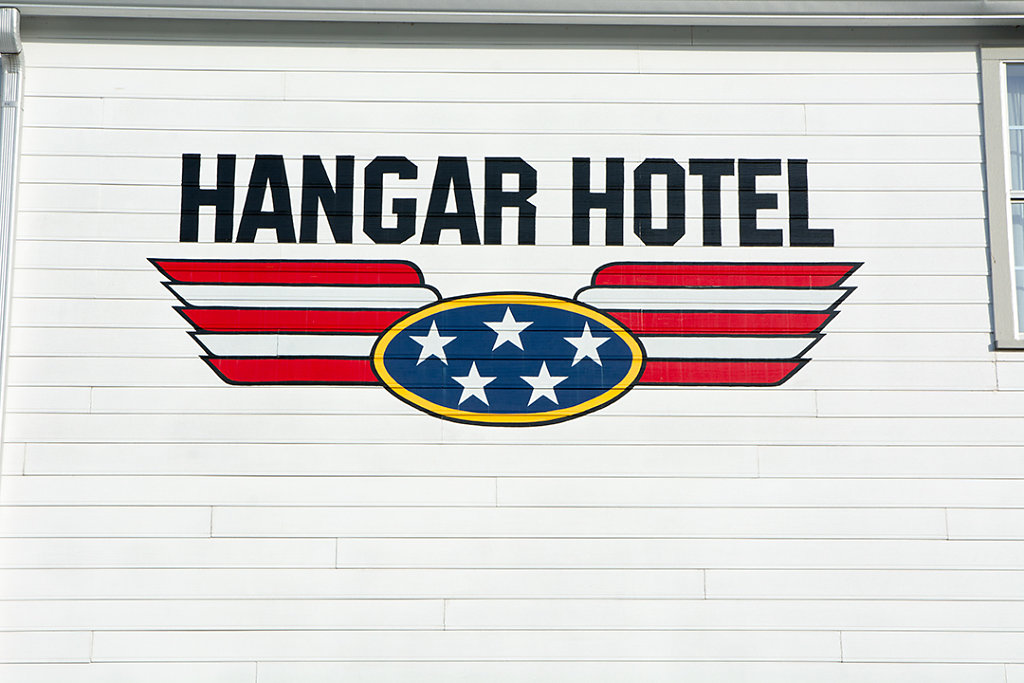 Hangar Hotel