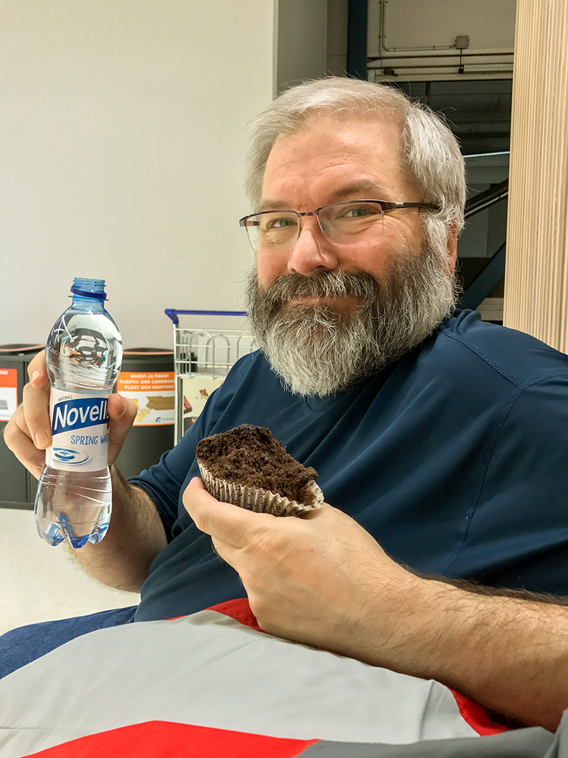 Airport breakfast!