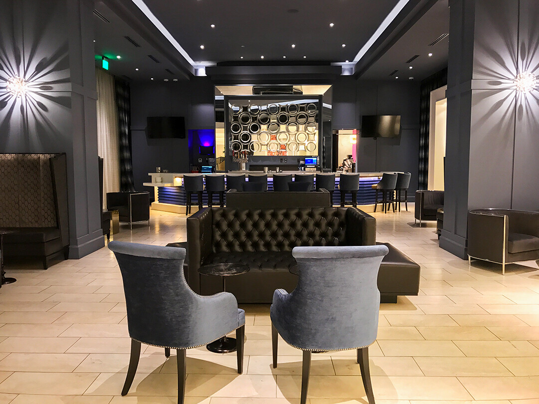 Lobby bar